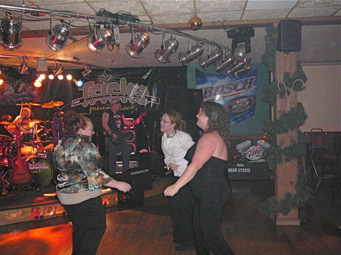 12-12 Sue's Sidetrack