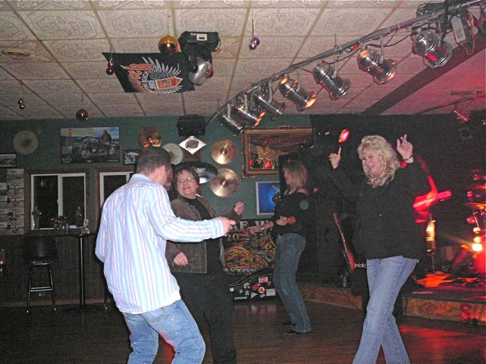 12-12 Sue's Sidetrack