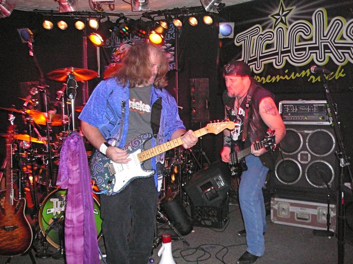 12-19 Sue's Sidetrack