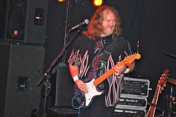 FredPics 12-13 Sidetrack