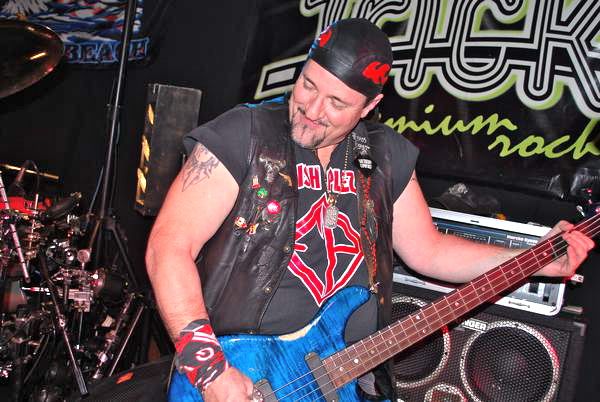 FredPics 12-13 Sidetrack