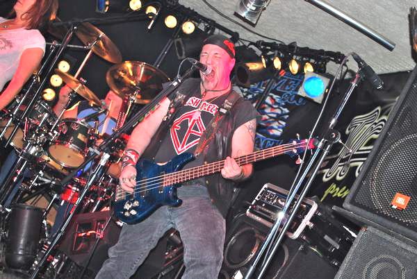 FredPics 12-13 Sidetrack