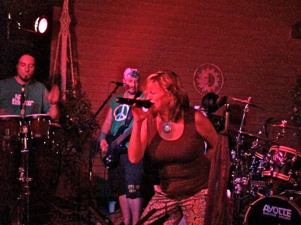 PatioParty08 - Tricks