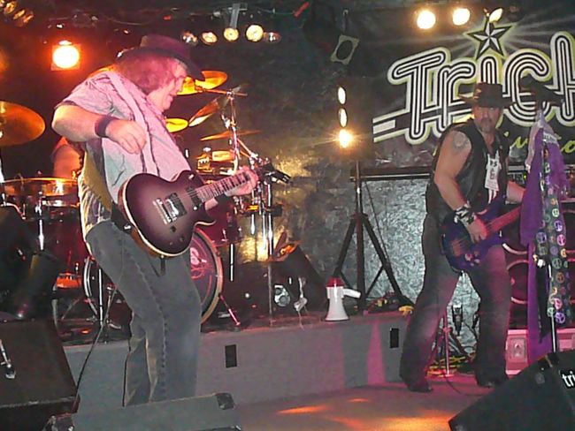 10-2 Hilliards Corner Lounge