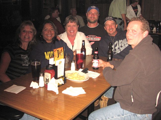 10-2 Hilliards Corner Lounge