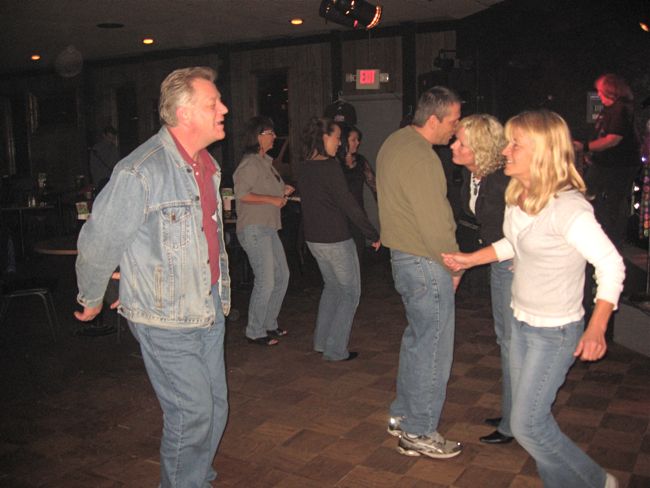 10-2 Hilliards Corner Lounge