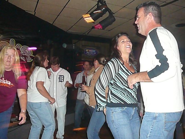 10-3 Hilliards Corner Lounge