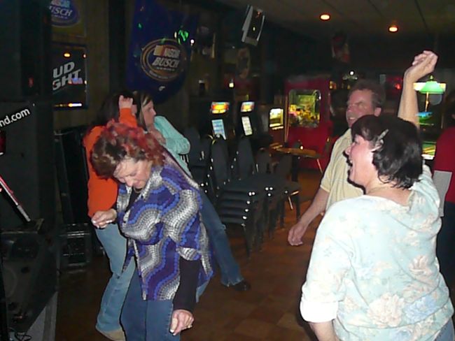 10-3 Hilliards Corner Lounge