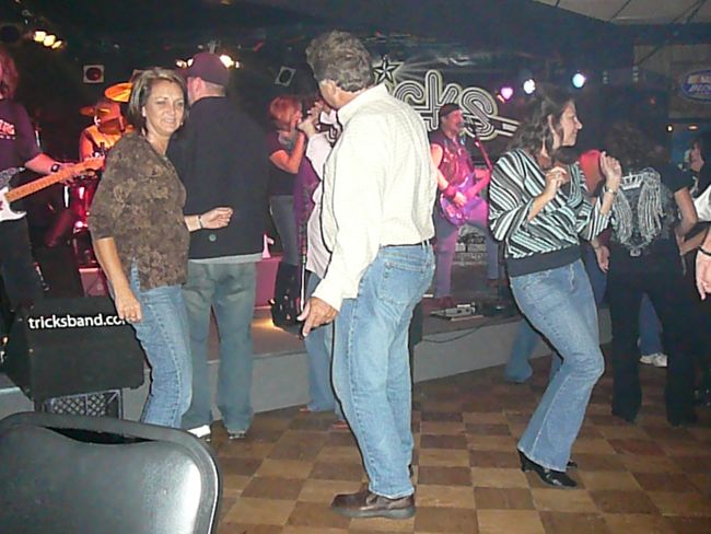 10-3 Hilliards Corner Lounge