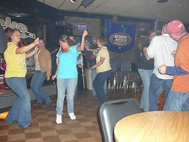 10-3 Hilliards Corner Lounge