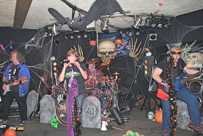 Mulder Benefit, Fred Pics