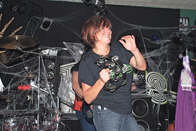 Mulder Benefit, Fred Pics