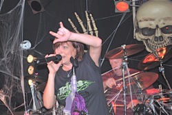 Mulder Benefit, Fred Pics