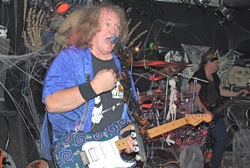 Mulder Benefit, Fred Pics