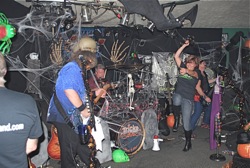 Mulder Benefit, Fred Pics