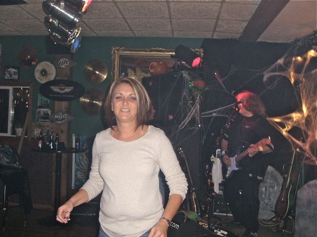 10-31 Halloween, Sidetrack