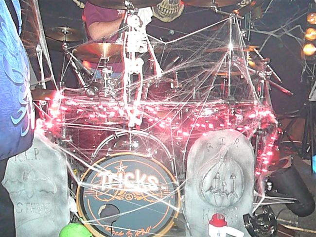 10-30 Mulder Benefit, Sidetrack