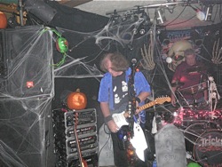 10-30 Mulder Benefit, Sidetrack