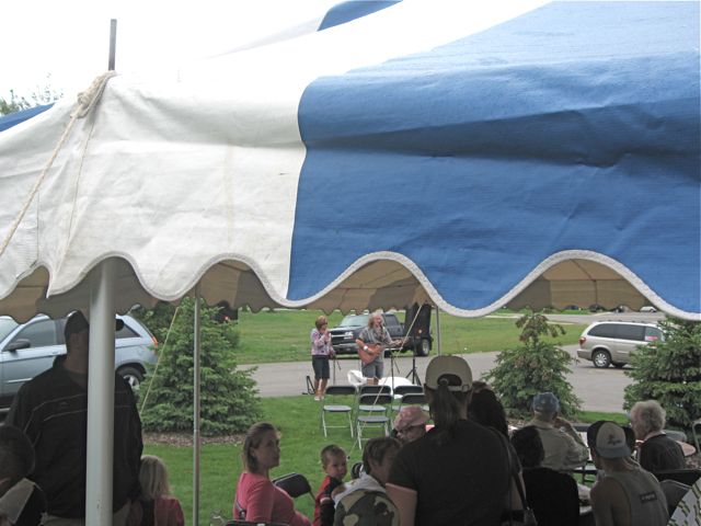 Bratwurst Cookout at Dick's Market