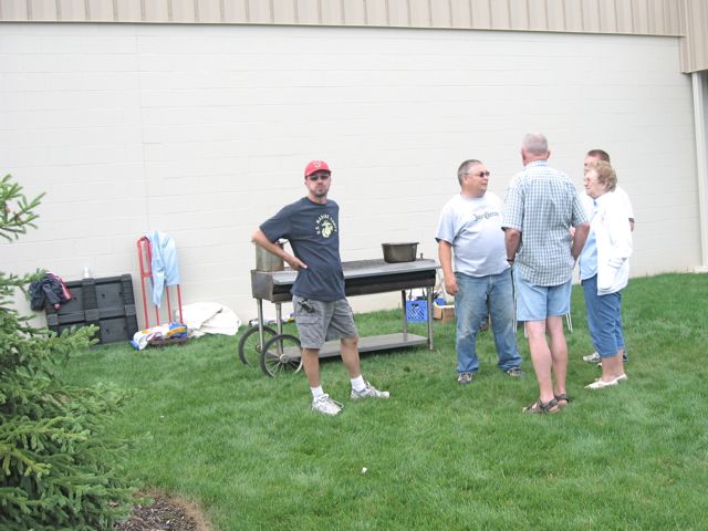 Bratwurst Cookout at Dick's Market