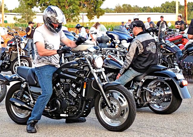 Aug1RoadhouseDebPics