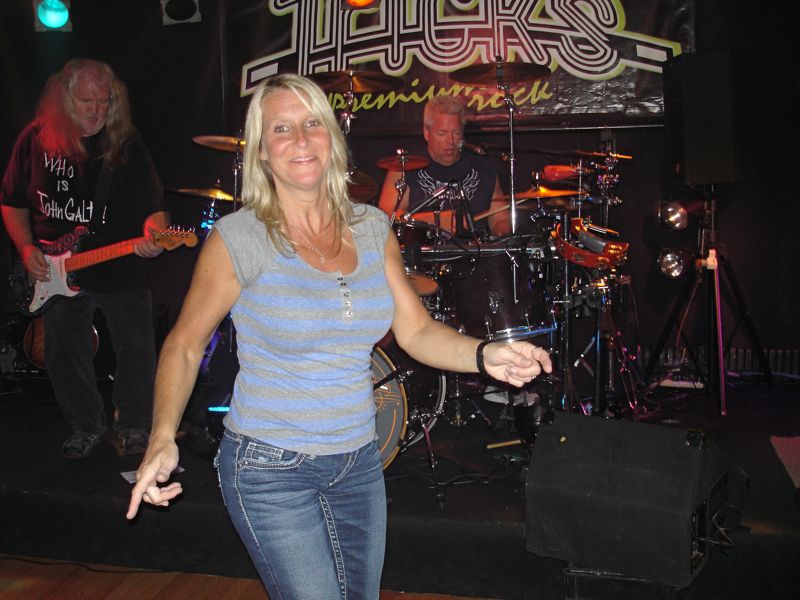 Sep 27 Wayland Hotel