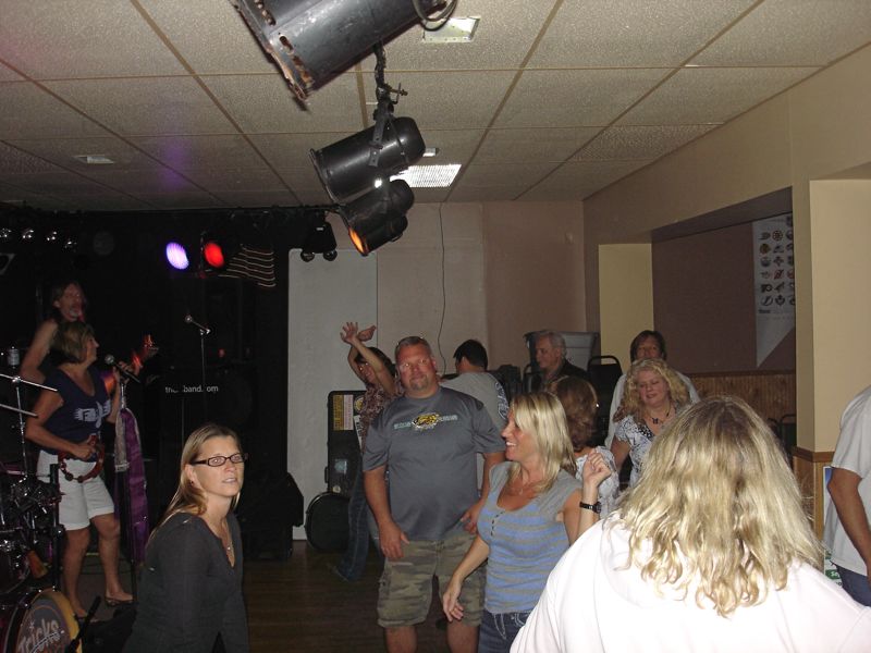 Sep 27 Wayland Hotel