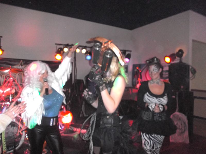 Oct 31 Halloween at Jake's