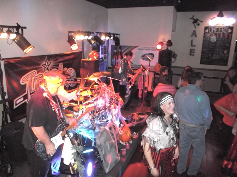 Oct 31 Halloween at Jake's