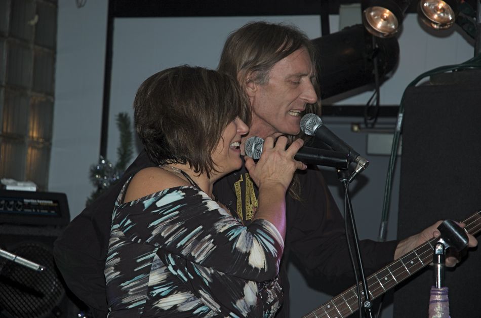 Dec 31 Allegan Eagles NYE