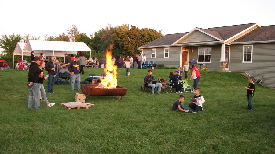 Sep 9 Monterey Pig Roast Benefit